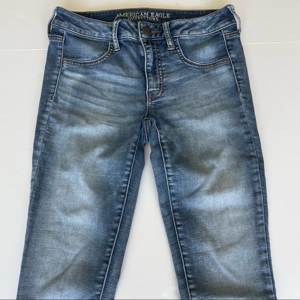 American Eagle Super Stretch Jegging Womens Size 8 Jeans Mid Rise Denim Blue - Picture 4 of 9